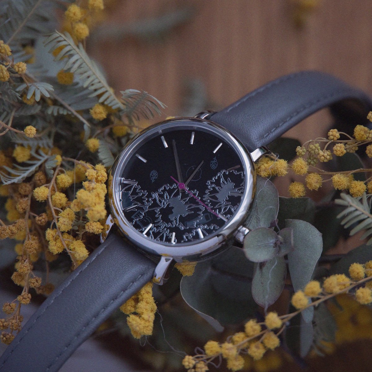 Supergroupies Instagramプレゼントキャンペーン おうちキャンペーン第2弾 スパグルのある生活 を投稿して 人気のコラボ腕時計をゲット 抽選で計8名様に ヘタリア World Stars より イギリス プロイセンモデルの 腕時計などをプレゼント