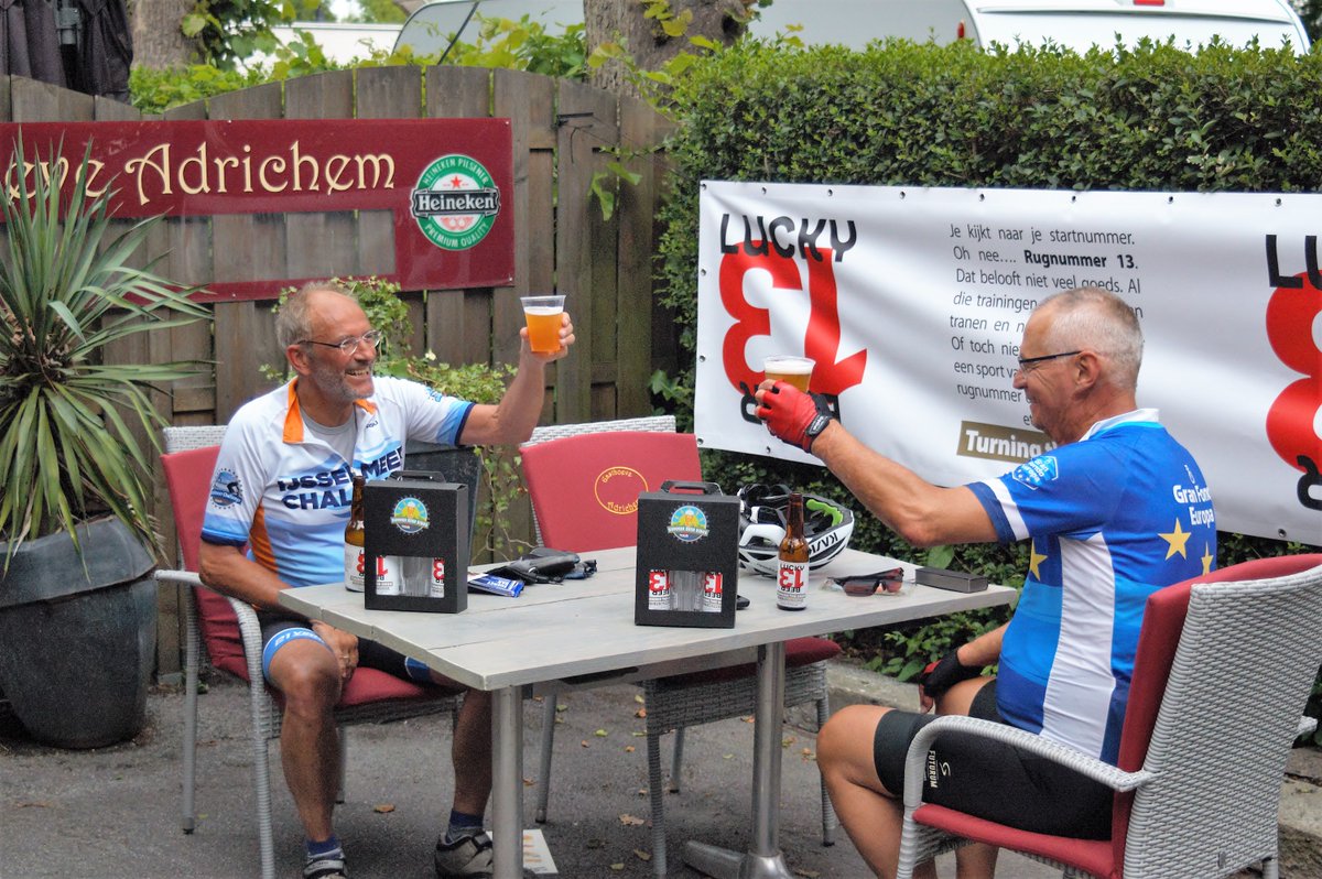 Dubbele wielerprimeur in Beverwijk een groot succes...
linkedin.com/feed/update/ur…
#toertocht #toerrit #bier #ntfu #beverwijk #noordholland