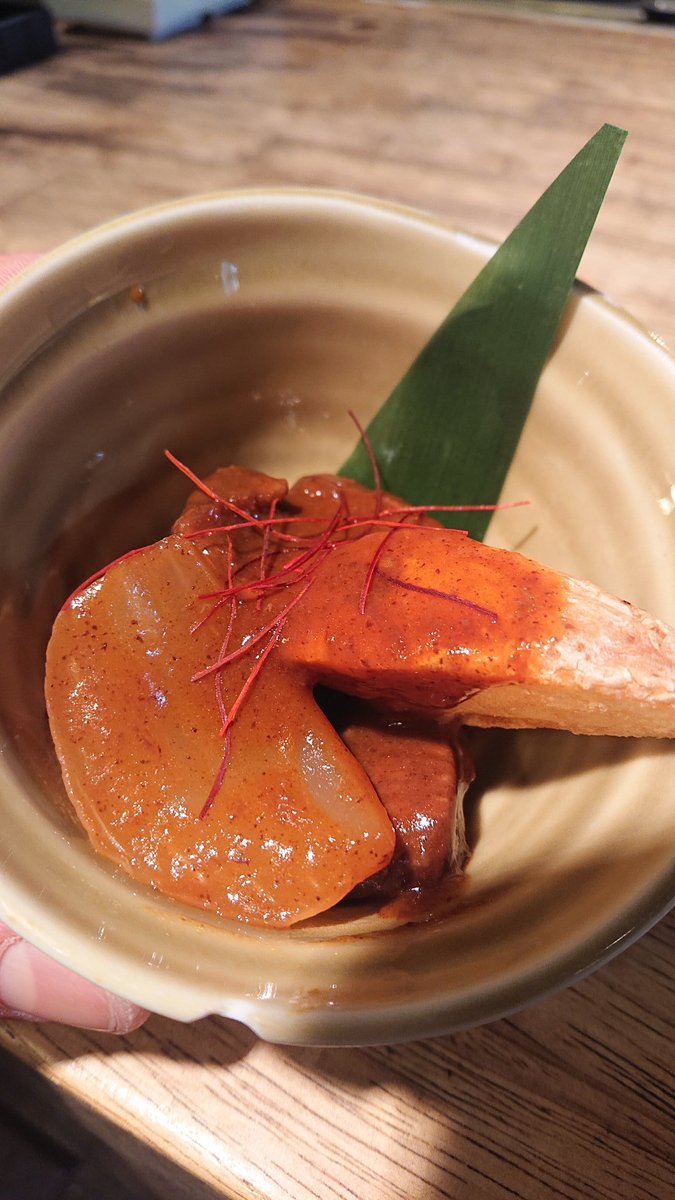 sumiyakurobe's tweet photo. 皆さんこんにちは🥰❤
タンシチュー完成です！
今日で終わりそうかな？？

お酒飲むのも、
晩ご飯食べるのも
今日はくろべえでどうですか！（��

#炭家くろべえ
#キネマ通り https://t.co/DXeCyD1eA9