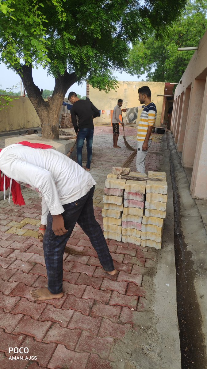 पंचनद धाम बाबा साहब मन्दिर पर #अटल_जनशक्ति_संगठन के पदाधिकारियों व कार्यकर्ताओं के द्वारा साफ सफाई अभियान 
#स्वच्छता_ही_सेवा_है #एक_कदम_स्वच्छता_की_ओर
#स्वच्छ_भारत_अभियान
@DwivedipDwivedi <a href="/HarprakashM_IND/">हरप्रकाश श्रीराम मिश्रा</a> <a href="/PritiMi67514868/">nandini H .Mishra..</a> @VinayMishraYog1 <a href="/Atal_jan_shakti/">अटल जन शक्ति संगठन (रजि०)</a> <a href="/narvada_sharma/">Hindu Narvada Sharma</a>