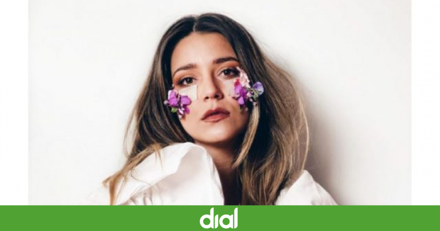 🔴 ESTRENO EN EXCLUSIVA
Tu Dignidad, El nuevo clip de <a href="/mariaaguado/">María Aguado</a> 

Un vídeo grabado desde la austeridad del confinamiento y que en palabras de la joven artista se ha convertido es su trabajo audiovisual más personal hasta el momento.
➡cdial.es/5scqk1