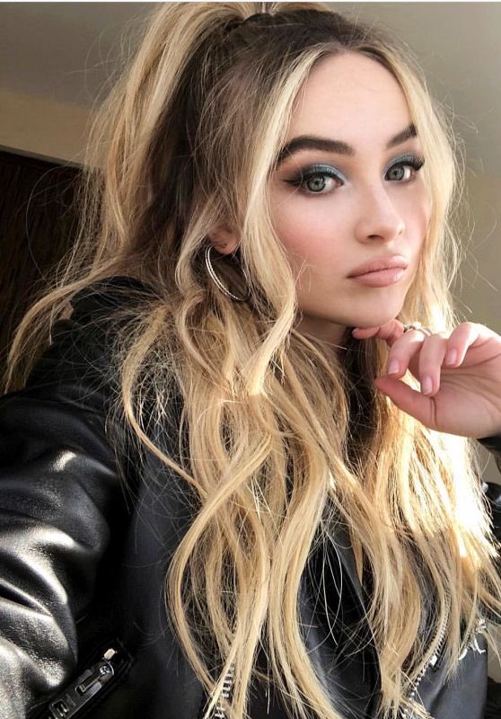 sabrina carpenter