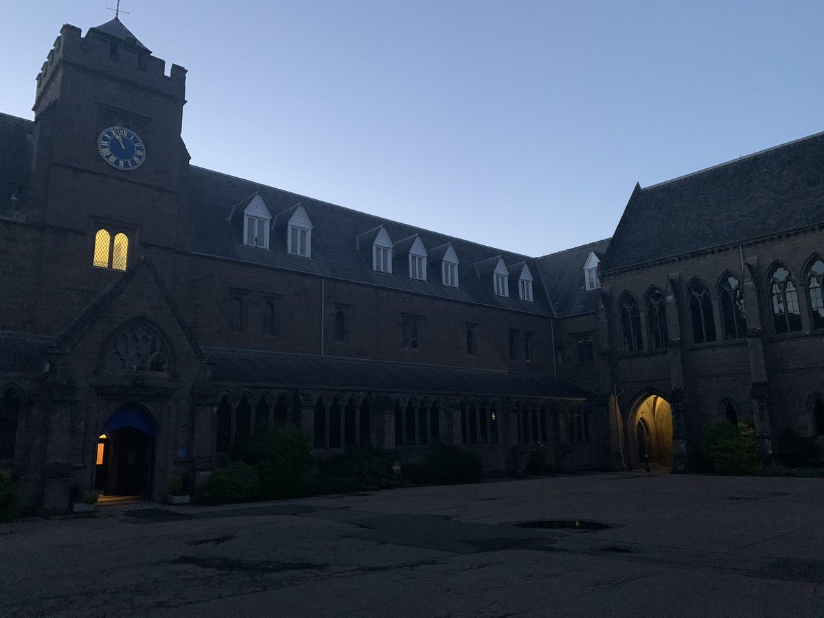 CMathesons's tweet photo. Inspired by @CollLothian I took the following pictures of Matheson’s last night at 23:00. Still light with no flash needed. I love this time of year! #summerevenings #Mathesonsfloreat https://t.co/Tms085f2v9