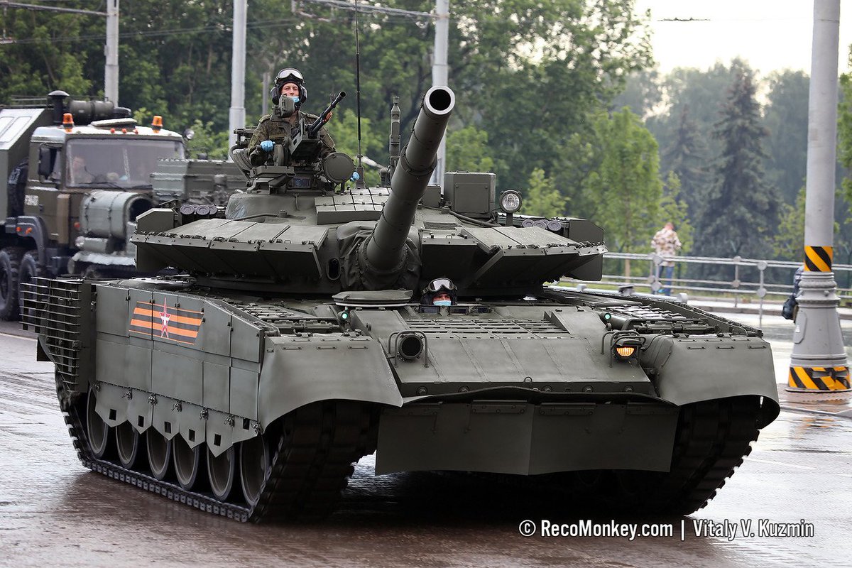 T-80BVM. Upgraded in a number of areas over T-80B, including Relikt in place of Kontakt-1, uprated GTD-1250TF gas turbine, new 1G46-2 gunner's sight and Sosna-U combined sight for gunner/copmmander.