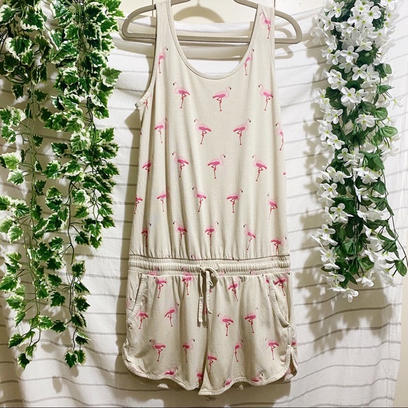 KnotHooking's tweet photo. So good I had to share! Check out all the items I'm loving on @Poshmarkapp #poshmark #fashion #style #shopmycloset #xhilaration #dynamite #veramoda: https://t.co/1C2IthNPNd https://t.co/Pv4KVbjbHM