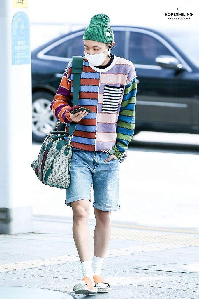hoseok’s airport fashion— a thread