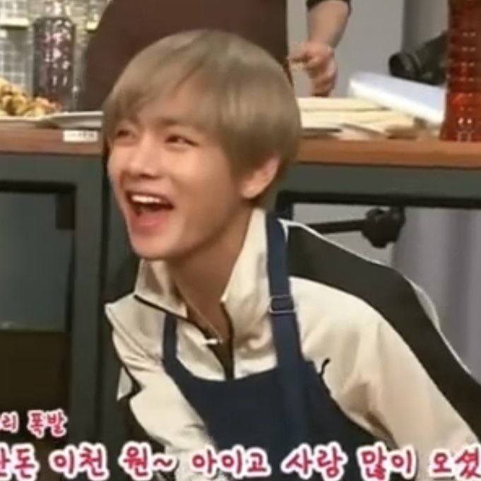 : น่ารักจัง จีบได้ป่ะครับ

: ชอบก็จีบเลยชอบก็จีบเลยเส้ ชูววับชูวับ