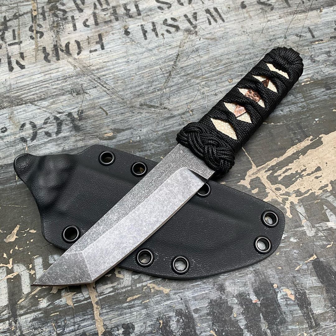 tanto_tim's tweet photo. Repost @brtbladeworks
by @media.repost:
Just added these two to the website. This is the last available kiridashi in the batch and cool unique combo on this compact Oregonto. Click the link in my bio. #kiridashi #kwaiken #cpm3v https://t.co/eejtIRi5oV