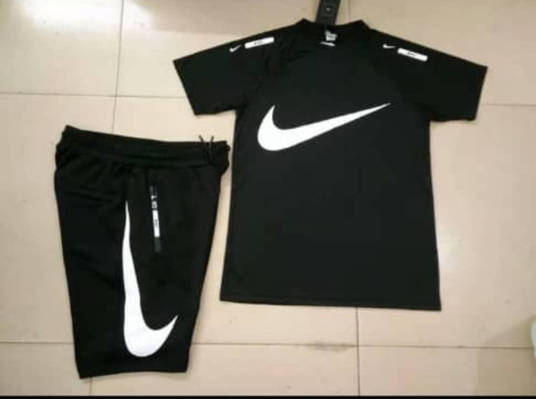 mactonaj_sports's tweet photo. Pre-order only!
Nike training kits with sweat-control will give you more comfort and convenience while exercising.
📲08183775076
📬Order Via DM
#MACTONAJ #manchesterunited #premierleague #bbnaijareunion #MondayMotivation #jerseys #portharcourt #Calabar #choba #warri https://t.co/Jt07wwlPSx