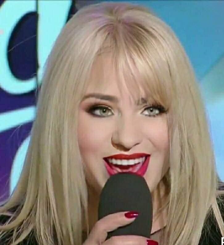 nellyciobanu2's tweet photo. O nouă zi,un nou început de săptămâna. Sănătate la toți! https://t.co/OMa76a33XZ