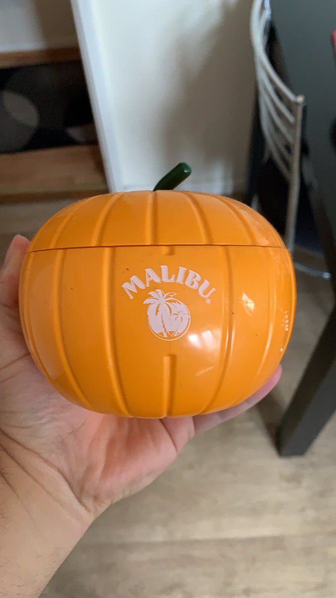 del_sharpe's tweet image. @gdavies @AlexHorne we are currently taking part in a virtual taskmaster charity event and the task is to raise as much for the below Malibu Pumpkin for charity as possible, can we tempt you to a bid? #virtualtaskmaster