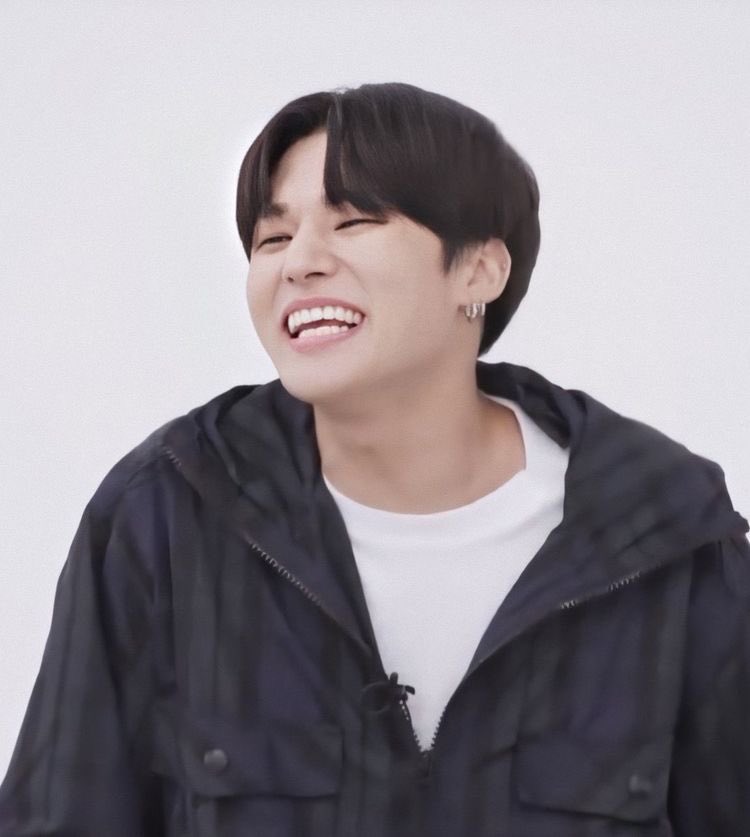 A thread of Wooyoung happy smiling because we miss our baby; @ATEEZofficial  #ATEEZ    #에이티즈    #ATINY