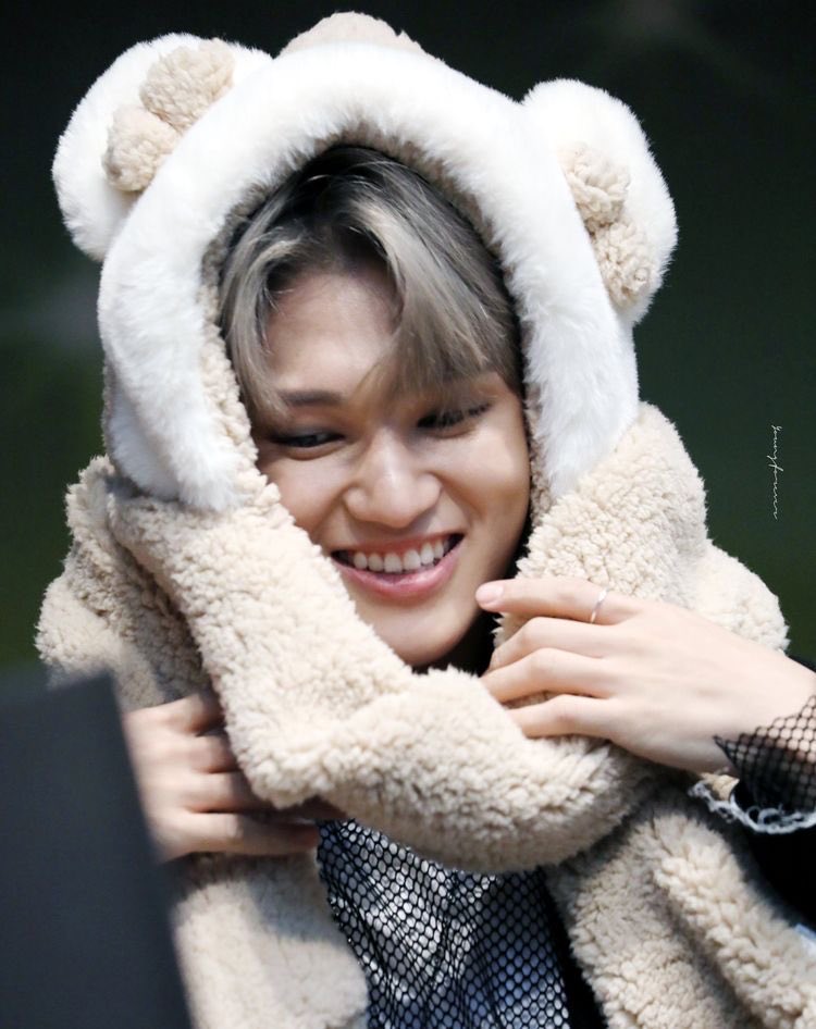 A thread of Wooyoung happy smiling because we miss our baby; @ATEEZofficial  #ATEEZ    #에이티즈    #ATINY