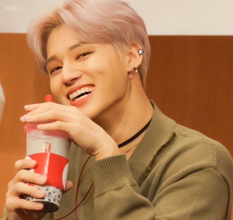 A thread of Wooyoung happy smiling because we miss our baby; @ATEEZofficial  #ATEEZ    #에이티즈    #ATINY