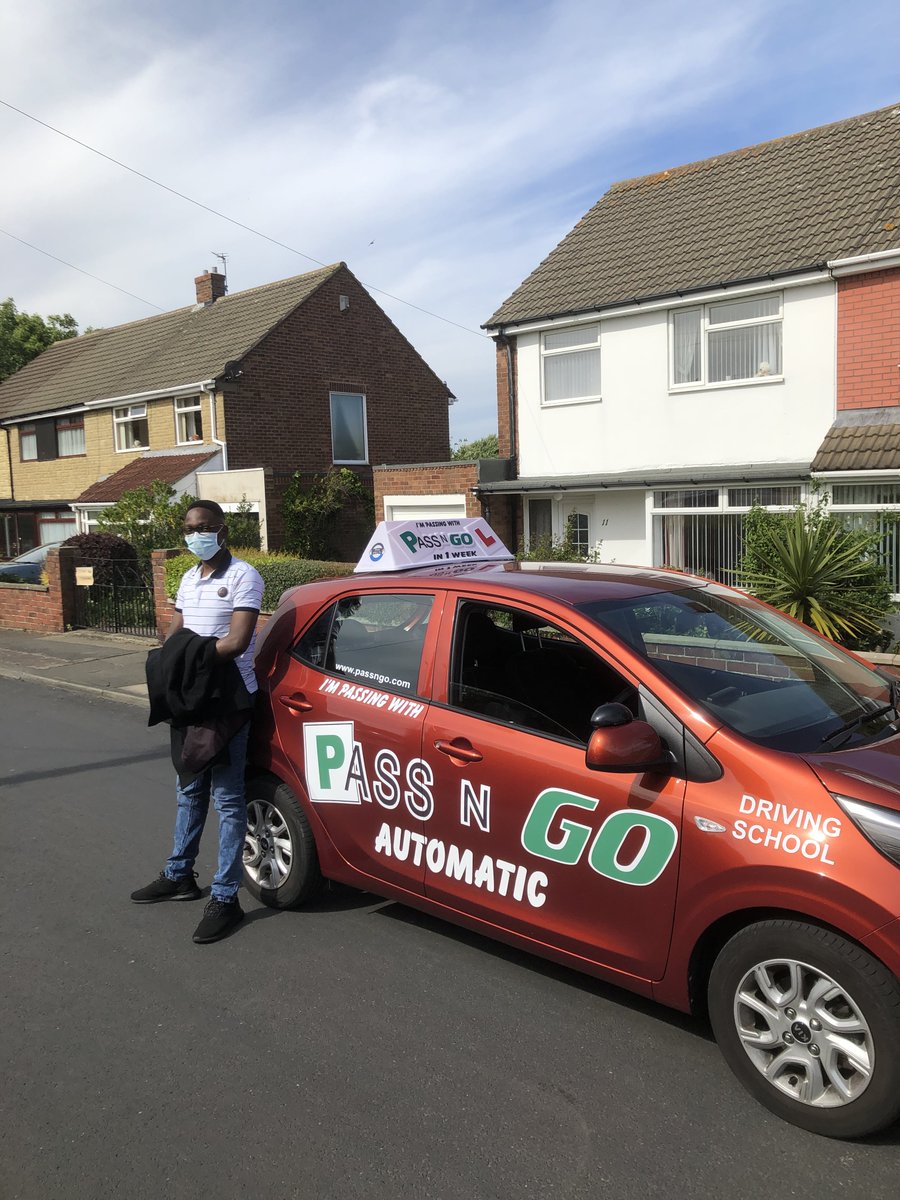 #NEWCASTLE FIRST LESSON ALERT!!🦸‍♀️

We wish the best of luck to Roland Asiwe on his 1st driving lesson with our #drivinginstructor David Eden!!🤞

If you would like to start driving lessons with Pass N Go call us now on 0333 207 0663 or visit passngo.net 🚗