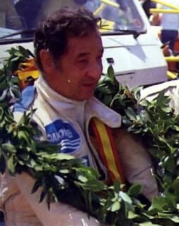 Apenado por el fallecimiento de Juan Fernández. Desde pequeño, en la <a href="/SubidaAparecida/">SUBIDA LA BIEN APARECIDA</a> siempre me impresiono...porque además se llamaba como yo. Un caballero, un piloto de otra época con un palmarés envidiable. Un referente. Descanse en Paz. <a href="/CEM_RFEdA/">CEM</a> <a href="/HillClimbLocura/">HillClimbLocura</a> <a href="/RFEdeA/">Real Federación Española de Automovilismo</a>