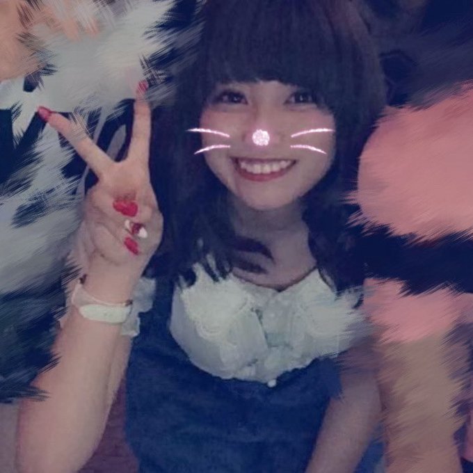 まんまるおでぶちゃんで変な前髪してたゆいちゃんへ、 婚約破棄したりバンドマンにハマったり色々あるけど24歳になったらダイエットとプチ整形の