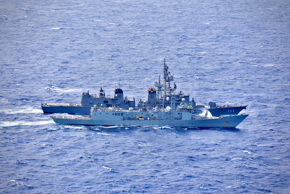 EUNAVFOR's tweet photo. #Japan is a key partner for #OpATALANTA. 🇪🇸#Numancia & 🇯🇵#Ohnami conducted a #PASSEX to explore synergies between #EUNAVFOR and #CMF. Thanks for supporting us! @eu_eeas @ChairmanEUMC @ModJapan_en @jmsdf_pao_eng @EMADmde @Armada_esp #StrongerTogether #security #counterpiracy https://t.co/h0CiP7Zx8Y