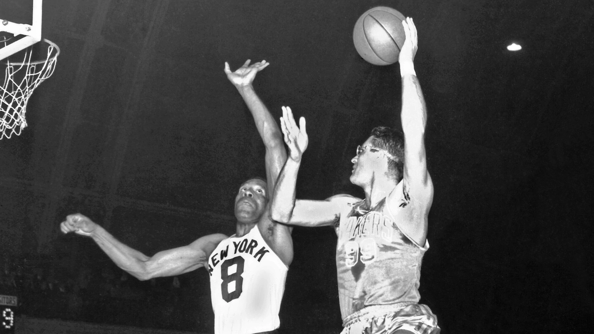 1953 All Star MVP - George Mikan.1953 All Star Game Stats: 22pts, 16rbd, 2ast. 34.6 FG%, 100 FT%.Mikan most certainly wouldn't be on this list had MVP, FMVP, and DPOY awards been around during his playing career. However this is the only individual honour he earned.