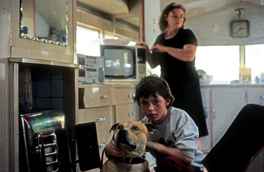 A Traveller family at home in Hackney Wick, 1980s.“Travellers never settle because it is in their blood. Our fathers and mothers and fathers and mothers before them for hundreds of years was always travellers.” -Josie Riley  http://museum.hackney.gov.uk/object11383&nbsp;