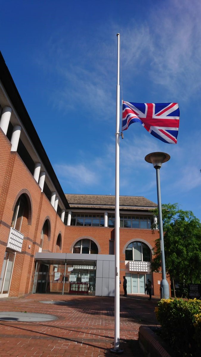 Please join the <a href="/mayorofreading/">Mayor Alice Mpofu-Coles</a>, Cllr David Stevens, and the leader of the Council, <a href="/JN_Brock/">Jason Brock</a> in paying respect to the victims and the families of the Forbury attack in a minutes silence this morning at 10am digitally here facebook.com/ReadingCouncil
