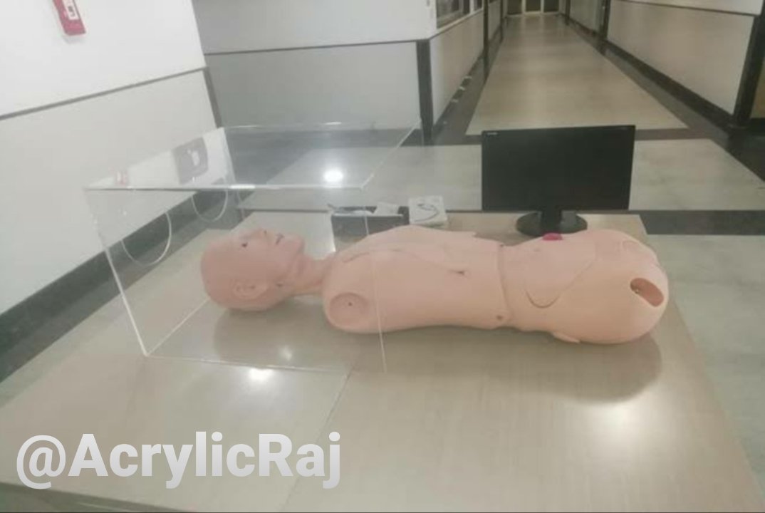 Dipbirari's tweet photo. Doctor saftey intubation acrylic box
#Covid_19 #Doctors #healthcare #healthcoach #medicalaccessories #intubationbox #paramedicalstudent #hospitalityindustry https://t.co/5qooj9WHbE