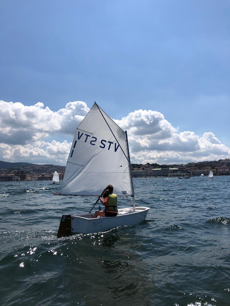 STV_social's tweet photo. Piccolo marinai alla Scuola Vela #STV https://t.co/tAesMDVJ79