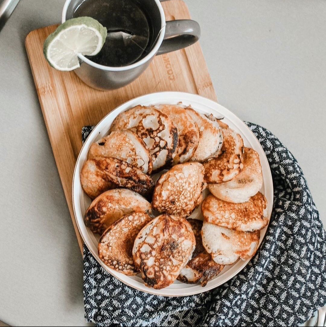 VanillaIslands2's tweet photo. Avez-vous déjà gouté au Mofo Gasy ? 🤤
___________________________________________
Have you ever tasted Mofo Gasy?
🌍 Madagascar
📸 @lesbonheursde_mialy 💞 📸
#ilesvanille #vanillaislands #indianocean #oceanindien #madagascar #localfood #malagasyfood #cometotry #picoftheday https://t.co/jOFT6SWdc1