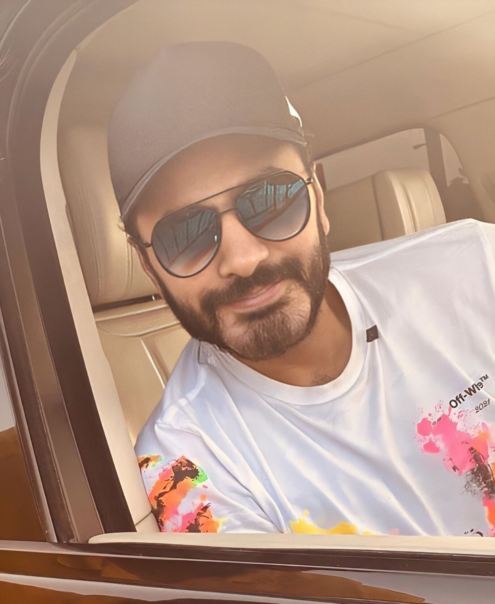 TamerMagazine's tweet image. الساحل 🌺❤️
#تامر_حسني