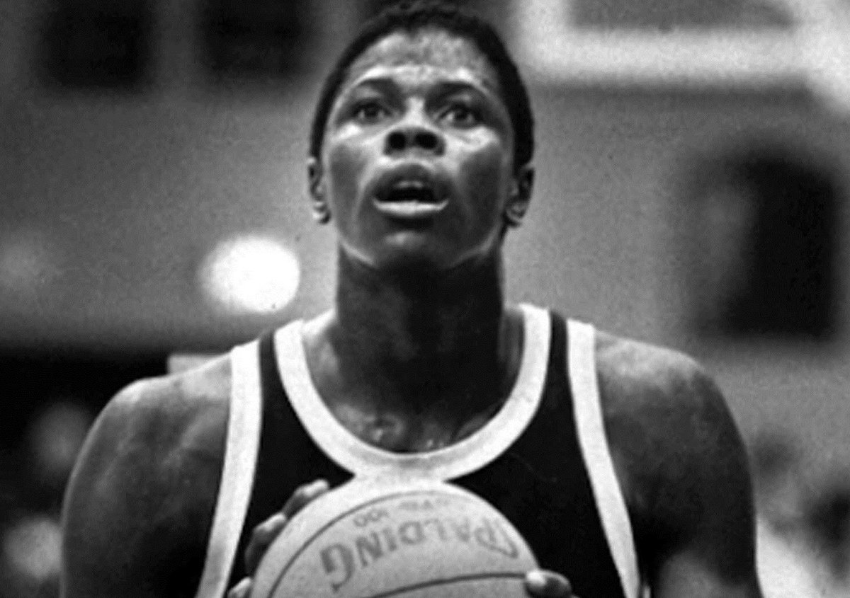 cambridgechron's tweet photo. "Nobody played basketball like we did." Hall of Famer Patrick Ewing, CRLS Class of '81, and former coach Mike Jarvis talk racism, basketball and being part of the greatest team to come through Cambridge Rindge and Latin. READ MORE: #CambMA https://t.co/BRvNTiLFwt https://t.co/q5Olh1XwFt