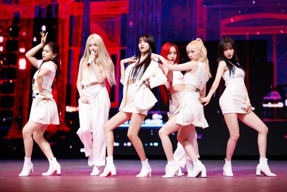 littleeunha530's tweet photo. [📸] 200621 #KCON #GFRIEND_KCONTACT — น้องอึนฮา 🐰🔥

🔗 https://t.co/Luix4OwFcL

#GFRIEND @GFRDofficial https://t.co/VUnoEquJ2Q