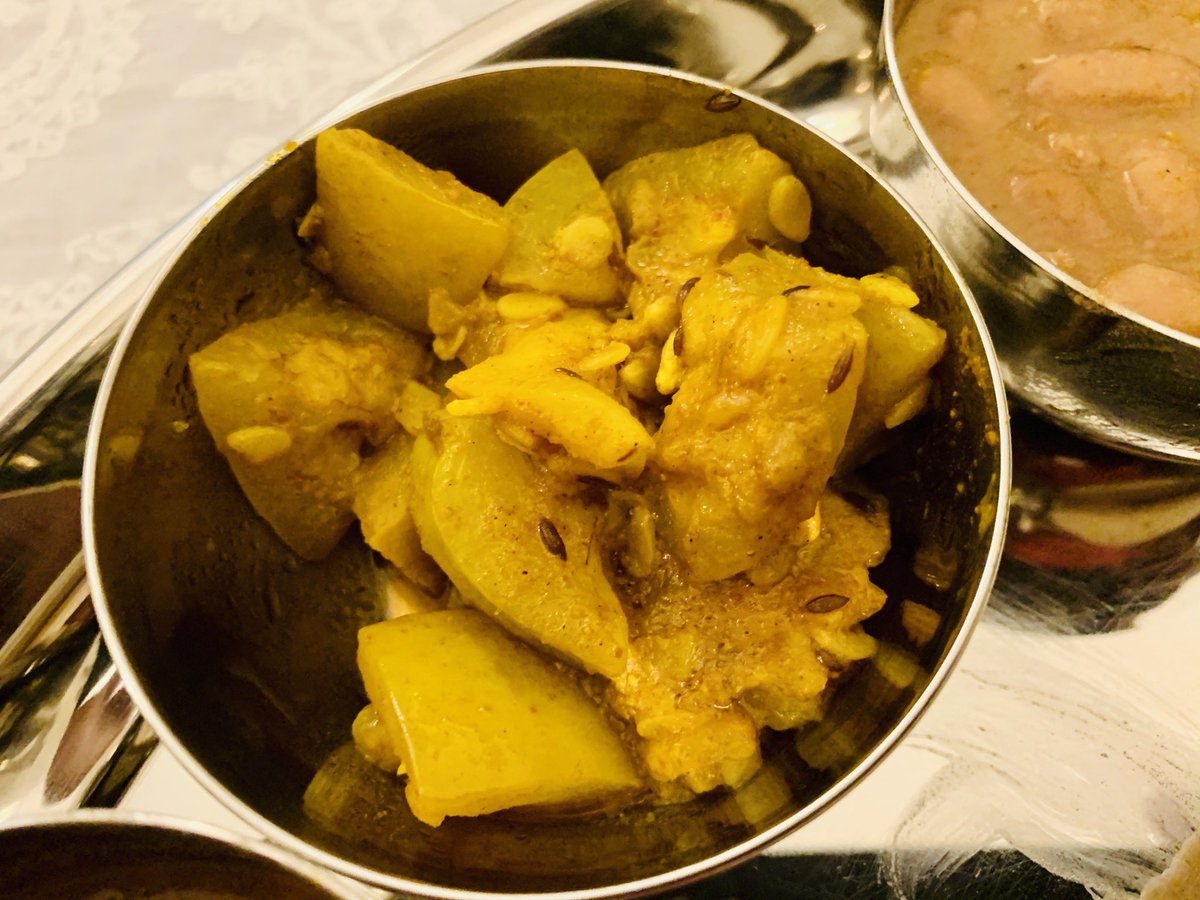 4n caramelised buttery apple gourds, pan roasted with yellow pigeon lentils, floured simply with redolent grassy flavours of Moroccan cumin, served in the Indian “subjeee” style, dye a brilliant yellow with curcuma, harvested in the Himalayan foothills