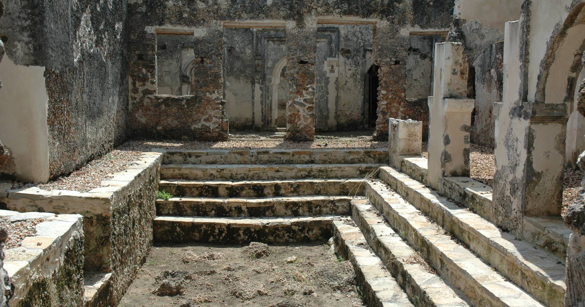 1- Kilwa. Renowned world traveler Ibn Battuta said of Kilwa: "Principal city on the coast the greater part of whose inhabitants are Zanj of very black complexion.”"One of the most beautiful and well-constructed cities in the world, the whole of it is elegantly built”