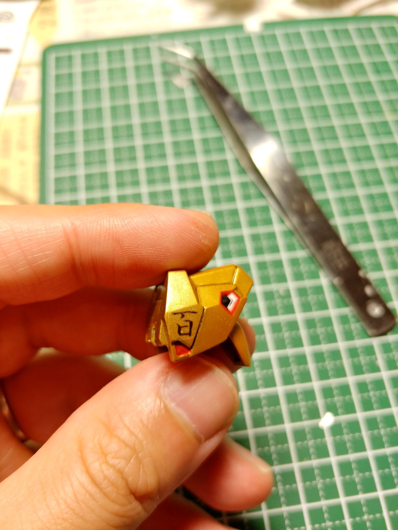 のっせー ロボ特撮食玩野郎 これは簡単でいいぞ 自作デカール作ってみますた パソコンいらず スマホのアプリ アイビスペイントでフォント作成 スマホからプリンターへ飛ばして印刷 デカールシールは水に浮かさなくて良いので ホント簡単で