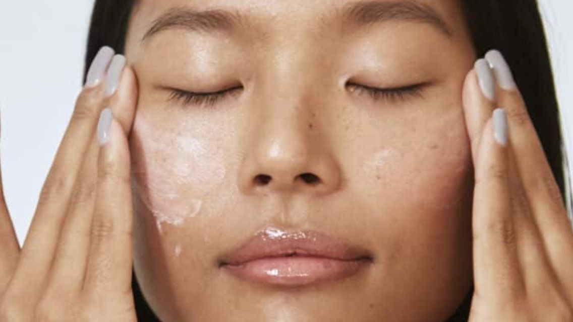 #Hyperpigmentation solutions for every #skin tone <a href="/realself/">RealSelf</a> - For more Info: Cosmeticplasticsurgerytoronto (.ca)💯

buff.ly/2YWfee2