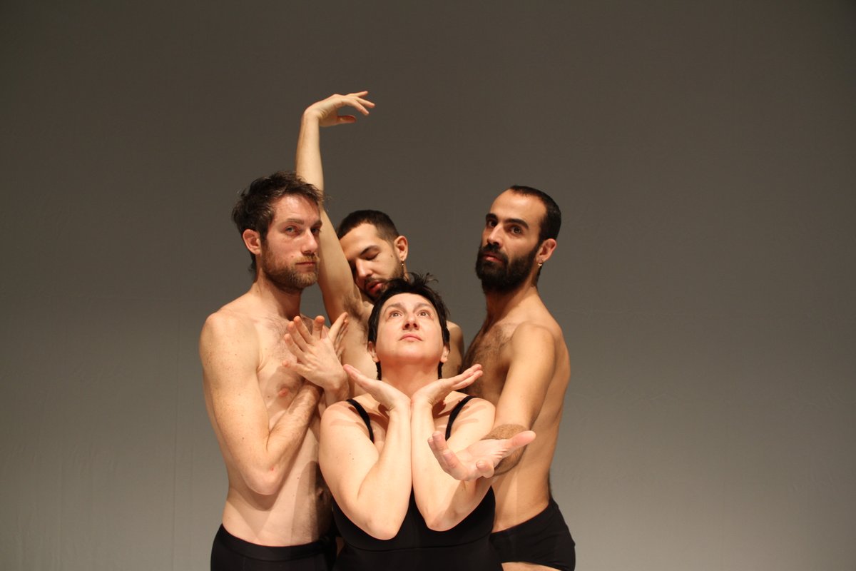 DanzaEstate's tweet photo. Online l'anteprima del programma della 32^ edizione di Festival Danza Estate: Compagnia MK, 
@InfoGribaudi, @cristinadona, @DNinarello Saverio Lanza
https://t.co/uSOTTnUZNF https://t.co/JsHuTlBTx8