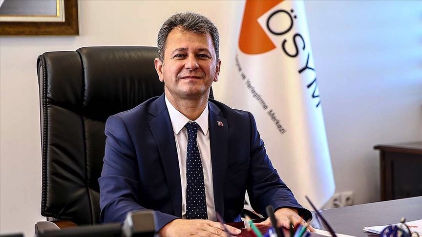 İstanbul İl Millî Eğitim Müdürlüğü (@istanbulilmem) on Twitter photo ÖSYM Başkanı Halis Aygün, koronavirüs önlemleri kapsamında, YKS'de adaylara maske ve dezenfektan dağıtılacağını belirterek, "İsteyen adaylar, kendi maske, siperlik ve dezenfektanları ile de gelebilecekler." dedi.
<a href="/tcmeb/">Millî Eğitim Bakanlığı</a> <a href="/memleventyazici/">Levent Yazıcı</a>
📰aa.com.tr/tr/egitim/osym… ÖSYM Başkanı Halis Aygün, koronavirüs önlemleri kapsamında, YKS'de adaylara maske ve dezenfektan dağıtılacağını belirterek, "İsteyen adaylar, kendi maske, siperlik ve dezenfektanları ile de gelebilecekler." dedi.
<a href="/tcmeb/">Millî Eğitim Bakanlığı</a> <a href="/memleventyazici/">Levent Yazıcı</a>
📰aa.com.tr/tr/egitim/osym…