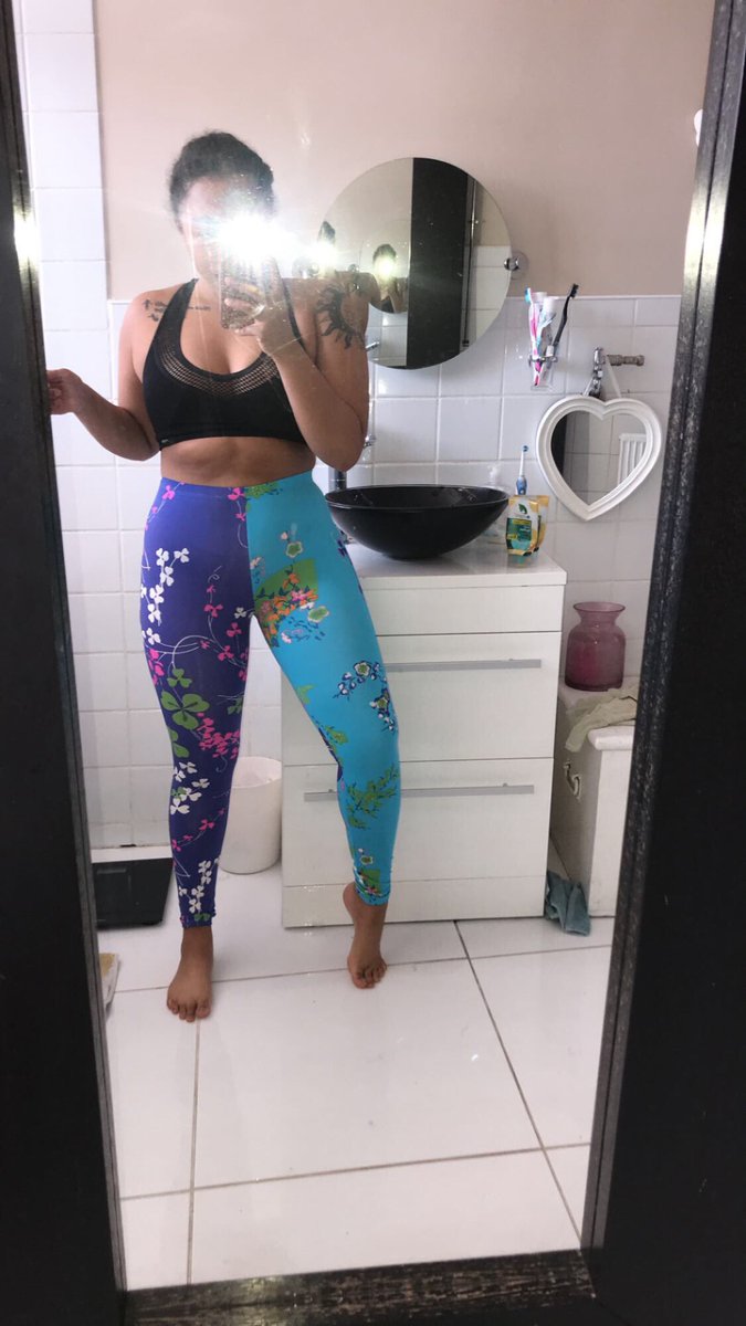 Rosie Champion’s pics and videos