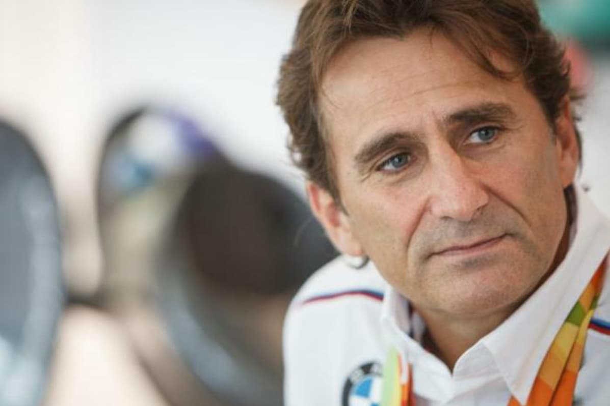 Un pensiero e una preghiera per il campione #AlexZanardi, esempio di coraggio, passione e resilienza, non solo nello sport ma anche nella grande gara della vita.