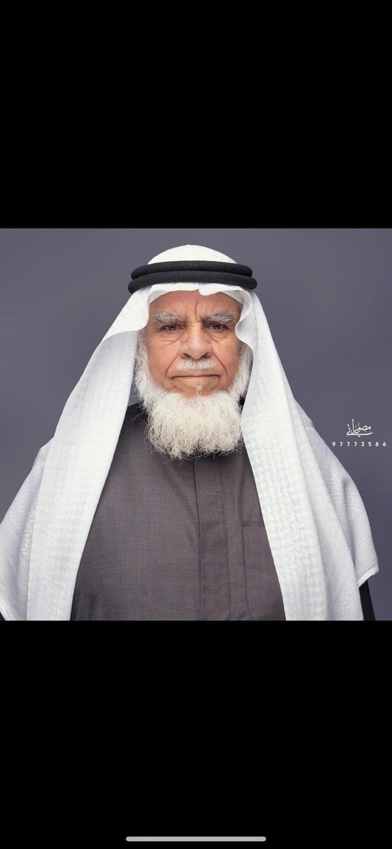 إلى من سعى خلفي ولم يبخل بشئ من اجل دفعي الى النجاح والتفوق 

إلى والدي وسندي وقرة عيني جدي ( محيلان )

ها انا ذا اصل الى نهاية المشوار فشكراً لانك من ساندني طوال مسيرتي الدراسية أهُديك تخرجي من كليه الطب والجراحه من جامعة العلوم والتكنولوجيا الاردنيه 

د . سلطان يوسف الذايدي 🩺