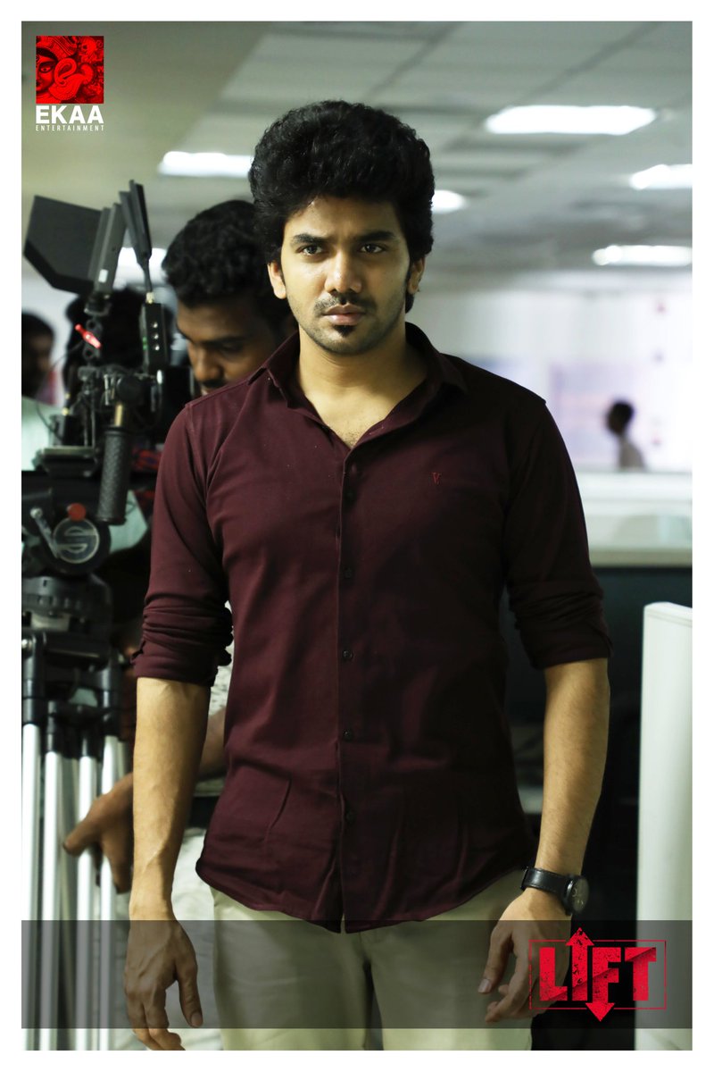 ManojSaravana07's tweet photo. #Lift movie working Stills... It's very awesome 😊 Very Eagerly waiting for #Lift  Wishes to have success ✌️Once again #HBDKavin  @Kavin_m_0431 @Actor_Amritha https://t.co/kkV4ZiuHZa