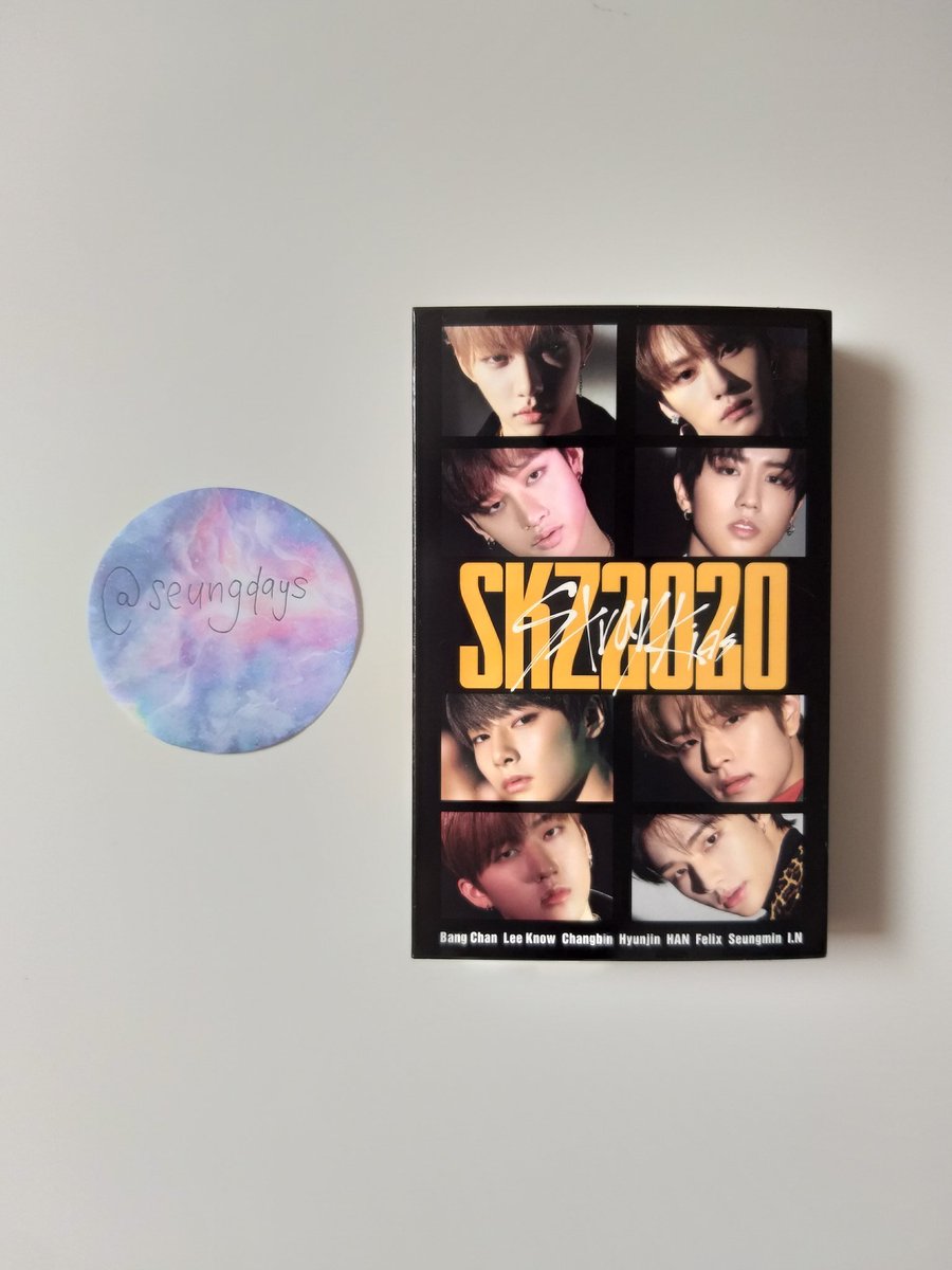seungdays's tweet photo. want to sell / wts

•stray kids skz2020 limited edition cassette
•opened but unused
•dm me if you are serious about this item and i'll tell you the price
•shipping will depend https://t.co/ggnf2AEDeZ