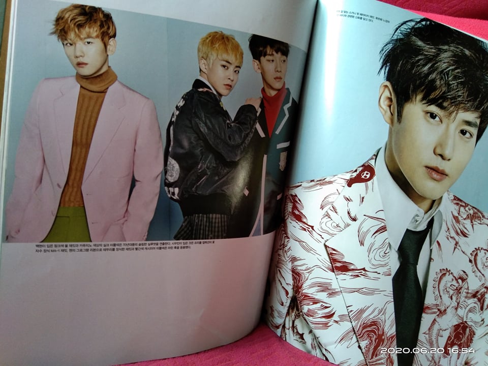 1st - EXO Vogue Cover Magazine -APRIL 2017 IssueOn cover Suho, Baekhyun, Chen, XuiminThis magazine is well-taken care of and in good condition.