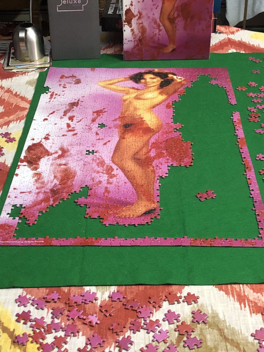 beernut1's tweet photo. Good Morning, been a bit so @messeduppuzzles #Pieces update, had a lazy weekend &amp; worked some on the puzzle Sunday. Still slowly coming together but is looking really cool! Hope all had a relaxing weekend #Jigsaw #Puzzle #SoMuchPink @NoKimOnlyZuul @FranklyMyDear71 @kinky_horror https://t.co/pY2KQc7MLv