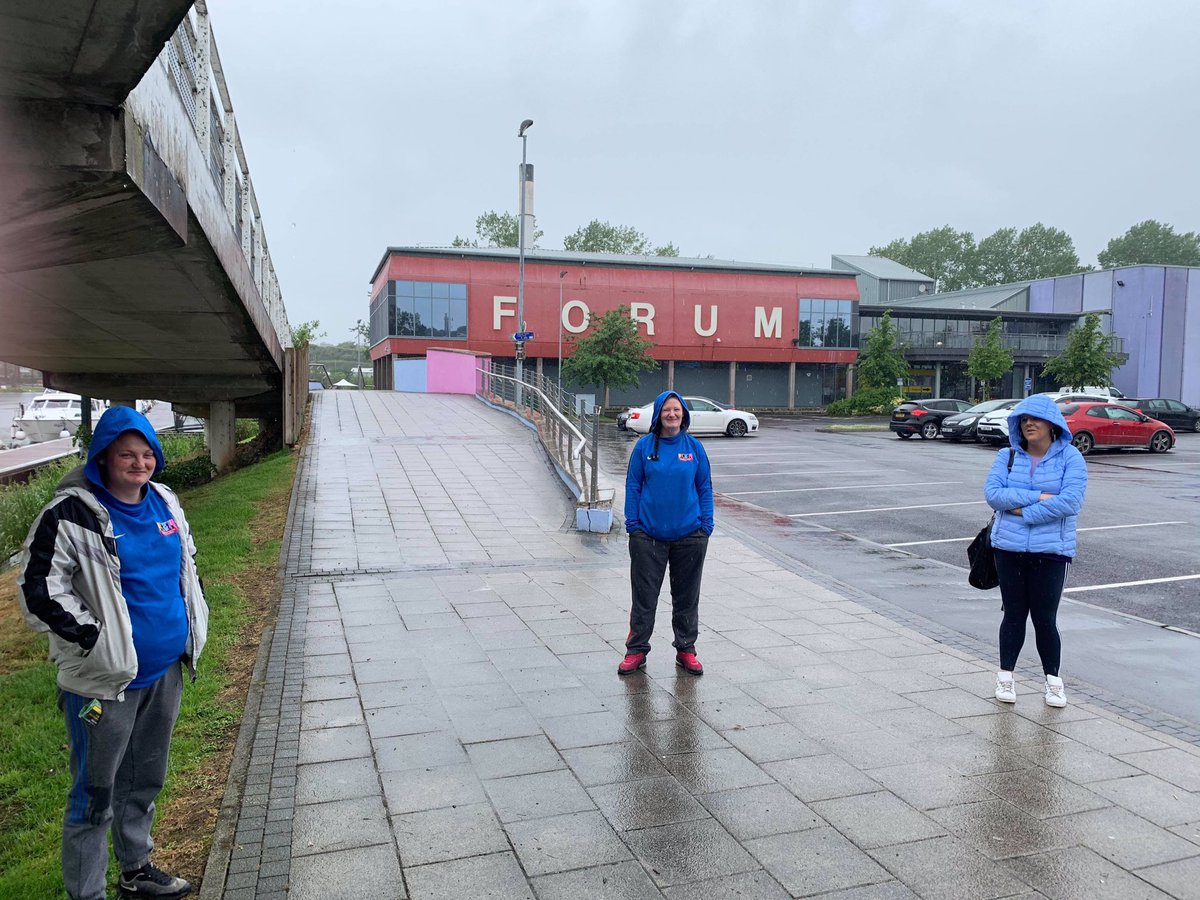 FOutlooks's tweet photo. A socially distanced walk on Friday with 4 of our young people as we discussed 3 positives &amp; negatives of the lockdown @ruralaction_ni @FundforIreland https://t.co/bcbogNVfhX