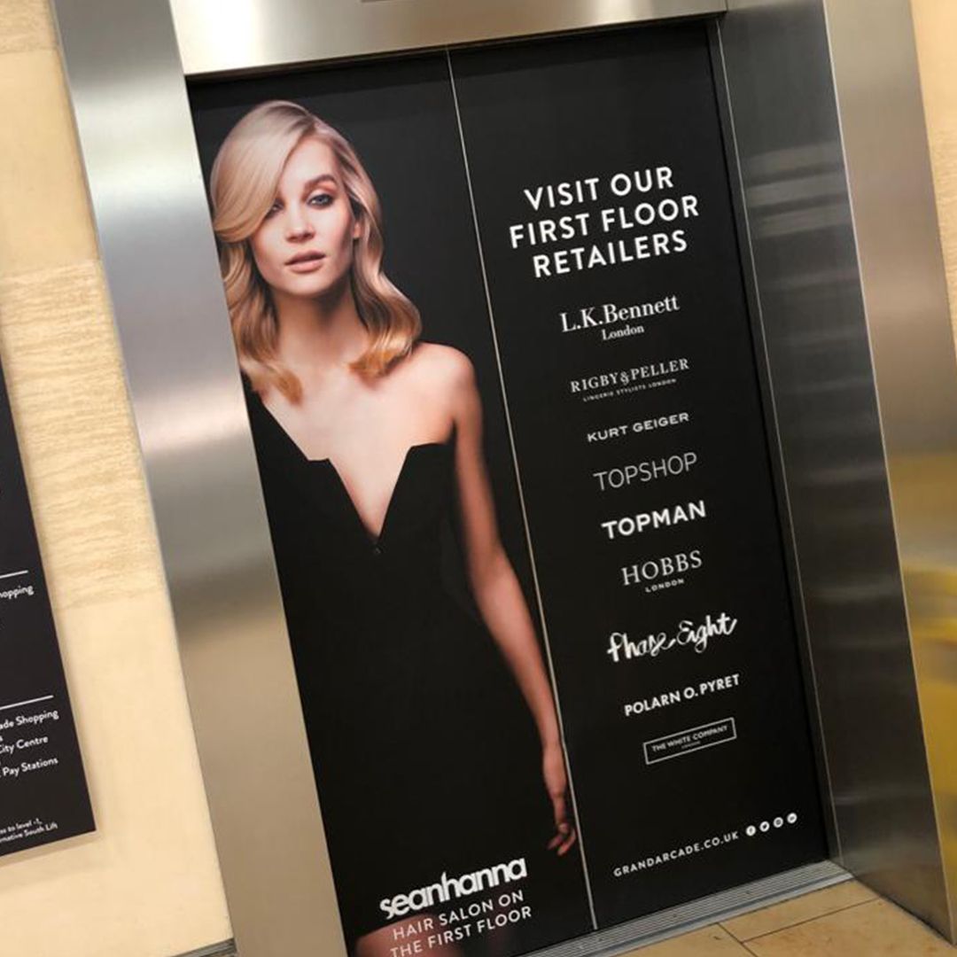 Footprint_SG's tweet photo. Loved installing these new eye-catching prints for the lifts at the @grand_arcade

#vinyl #vinylprint #print #graphic #graphics #eyecatching #shoppingcentre #grandarcade #grandarcadecambridge #cambridge #footprintsigns #footprintsignsandgraphics https://t.co/vf3nvjdRYp