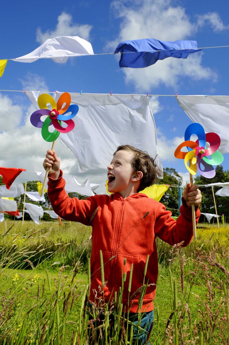 EastNeukFest's tweet photo. A year ago today we were hanging out the washing to create ENF19’s Drying Green installation @NTSKellieCastle - planning similar big fun for ENF21! Stay tuned @Fife_News @welcometofife @N_T_S #fife #festivals #artinstallation #makelifebeautifulby #festivalsmatter #eastneuk https://t.co/eCPJe9QT29