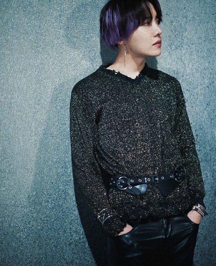 IdolsParis's tweet photo. اخه فرشته ای مث تو چرا باید سرچاش خراب باشه؟؟؟🌸🍃

🌷#Hoseok_best
🌸#Hoseok_handsome
🌺#Hoseok_great
🥀#Hoseok_gorgeos

@BTS_twt https://t.co/2cP1ulkj5I