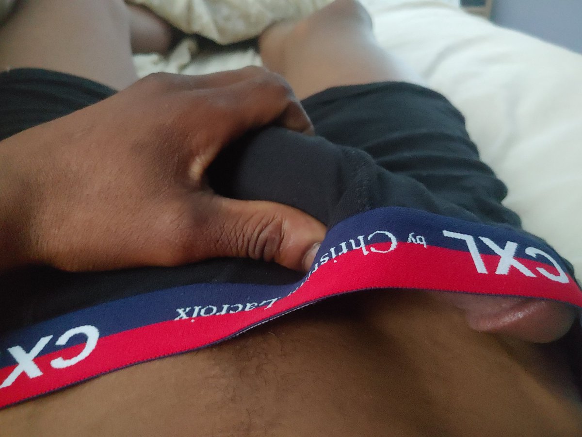 ToesandTokes's tweet photo. Good morning beauties! 
Just the tip? Do you want more? 😏👀😉 https://t.co/XV7wx0uPrI