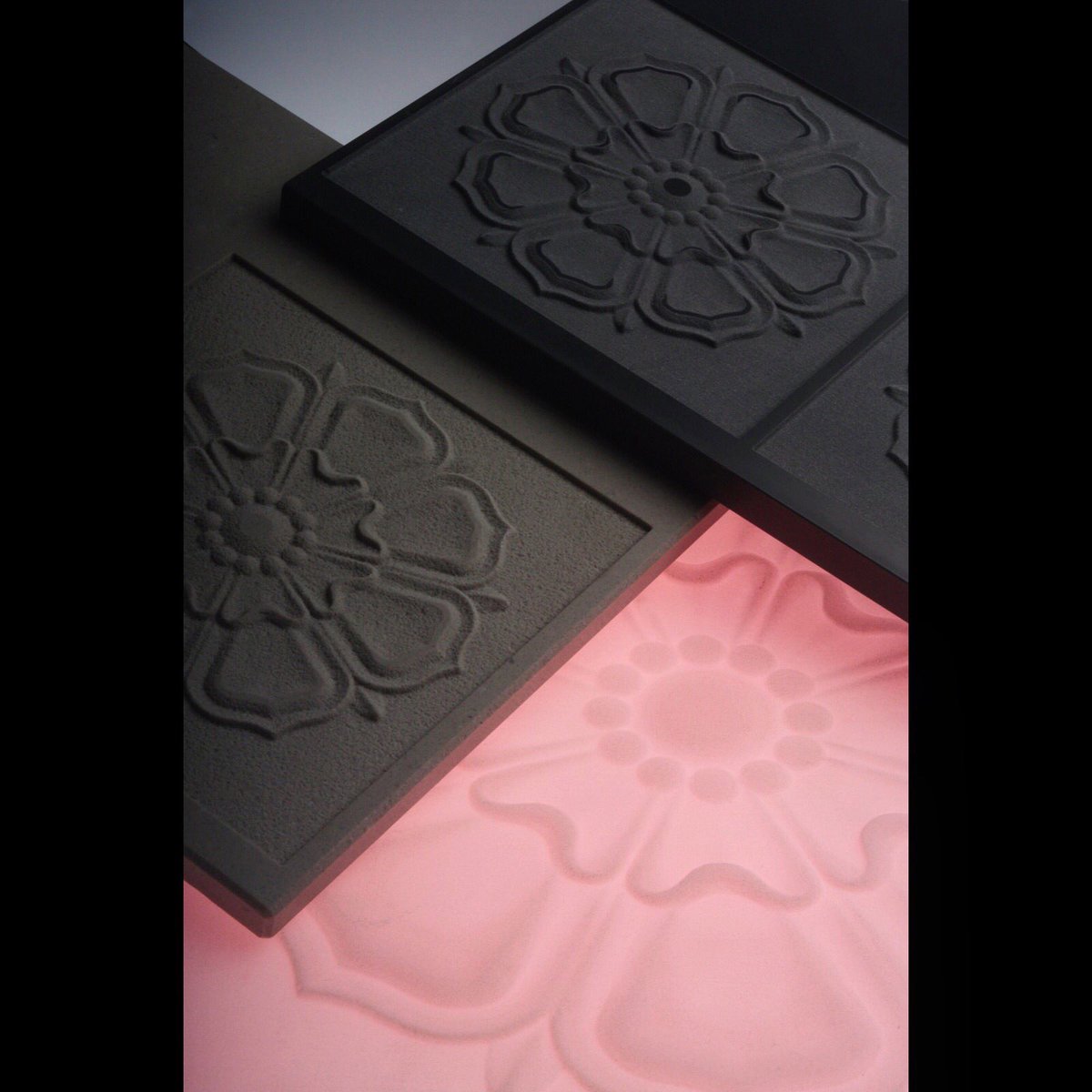 HScape_Surfaces's tweet image. Flower Power 🌸 our Solid Surface material with the same pattern but etched in different depths, over different colours and different levels of opacity 💡 endless options available, get in touch 📲

#ledsurface #solidsurface #interiordesign  #surface #laseretching  #art #tiles